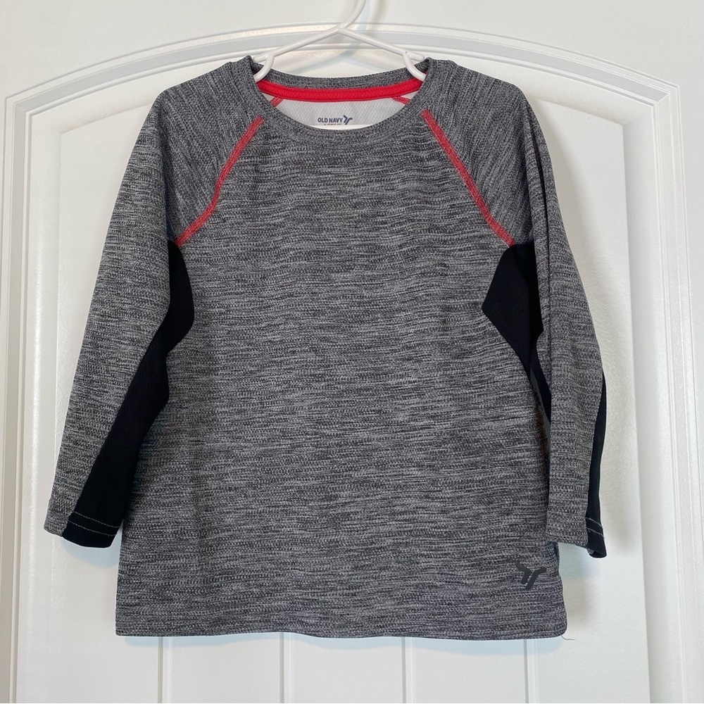 Old Navy Active Little Boys Gray Long Sleeve Go-Dry Cool Shirt Size XS 5